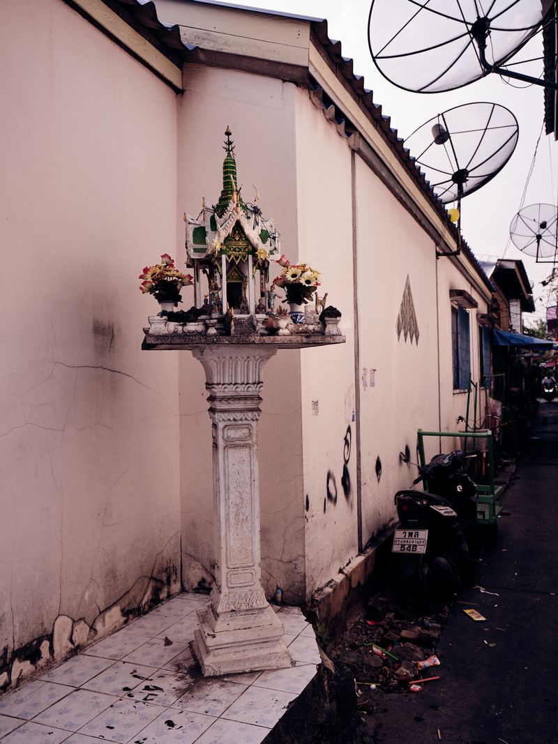 © Nic Bezzina - Image from the Khlong Toei photography project