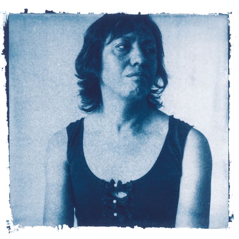 © Giulia Iacolutti - Image from the Casa Azul (Blue House) photography project