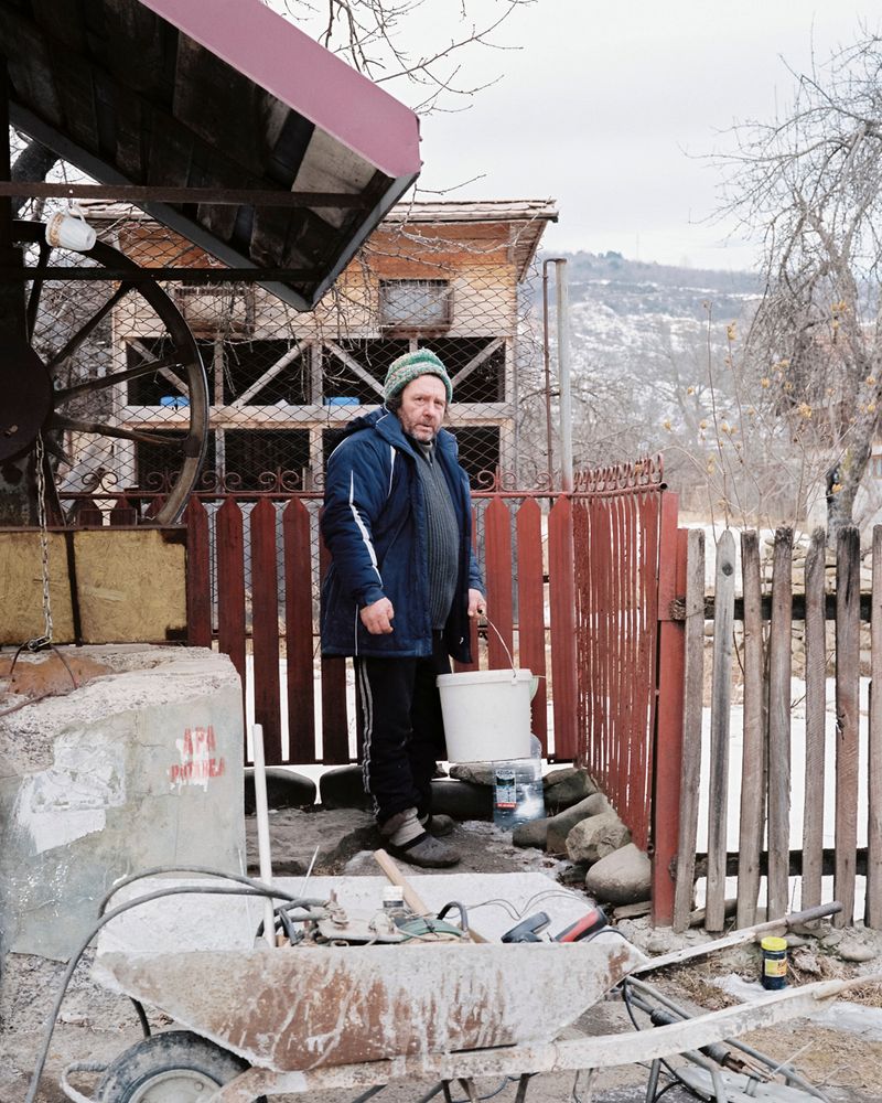 © Pascual + Vincent - Image from the THE TREE OF LIFE IS ETERNALLY GREEN photography project