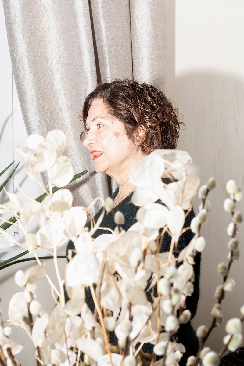 © Alessandra Book - Image from the Parioli Pockets photography project