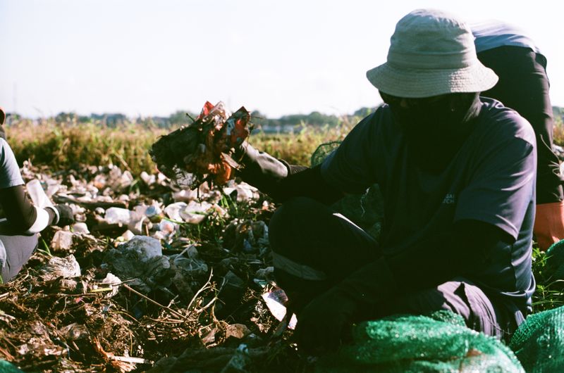 © Paola De Gregorio - Image from the Plastic Reimagined. Art, Waste, and the Struggle for Balance in Indonesia photography project