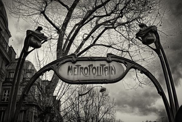 © Nazia Akram - 48.8742° N, 2.3470° E Paris, Coordinates