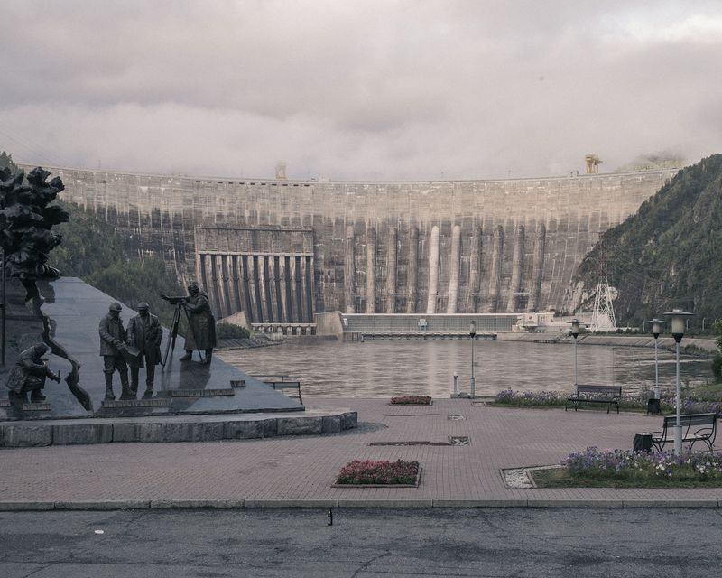 © Nanna Heitmann - Image from the Hiding from Baba Yaga photography project