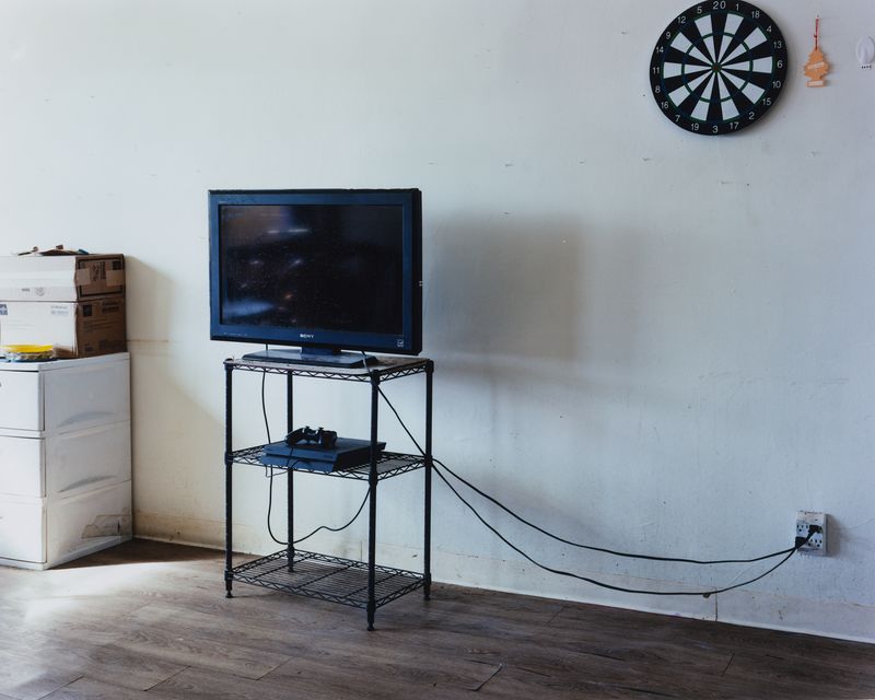 © Ryuta Hironaga - Living Room, C-print 30.4x40.6cm