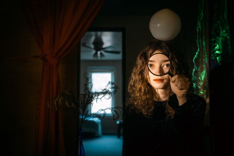 © Mari Saxon - Image from the Untold Fairytale photography project