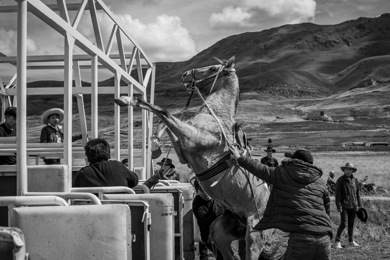 © Uriel Montúfar - Image from the Riders of Wind and Altitude photography project