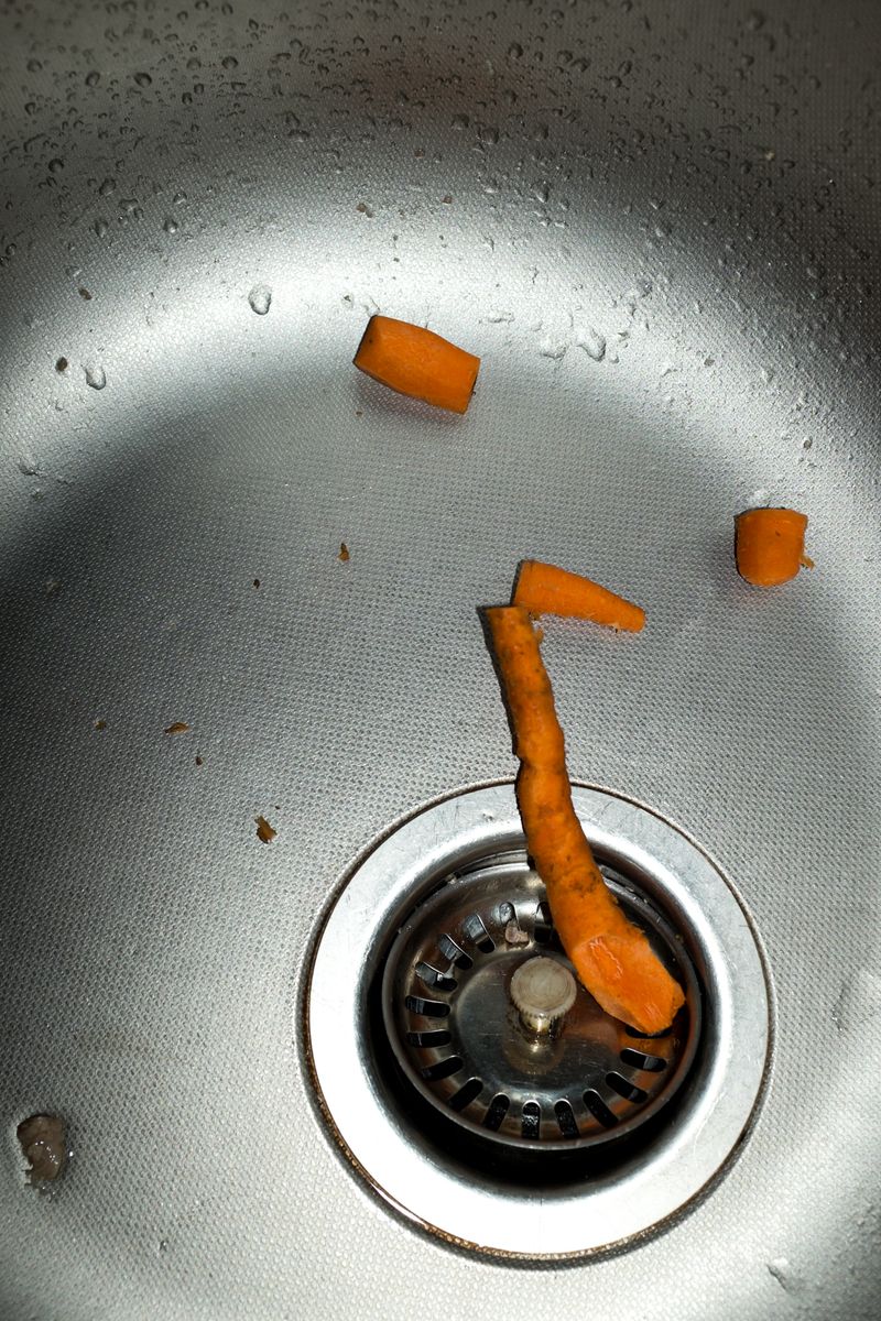 © Ela Polkowska - Image from the Firmly Pinch The Skin Together photography project