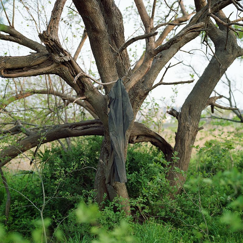 © Kentaro Takahashi - Image from the The Riverbed photography project