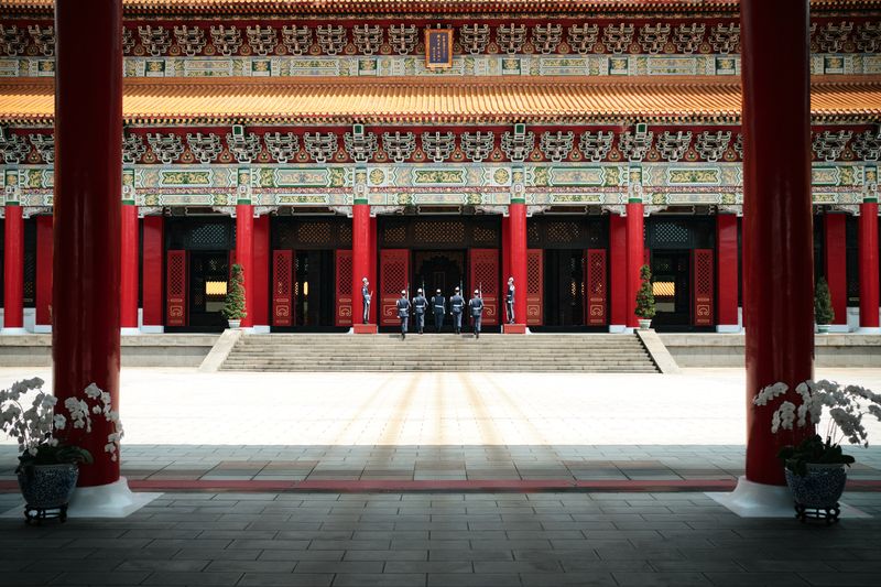 © Dragan Saric - Change of guard at the National Revolutionary Martyrs' Shrine.