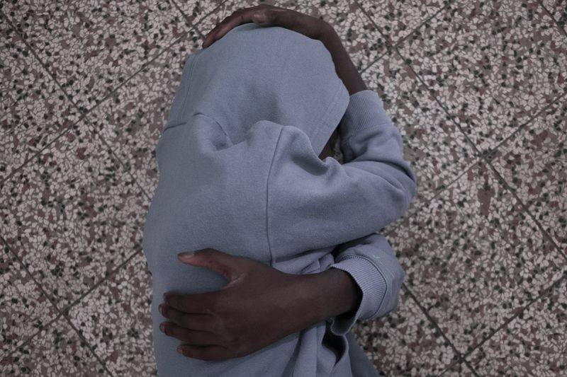 © ELISA MARIOTTI - Image from the Suspended childhood photography project