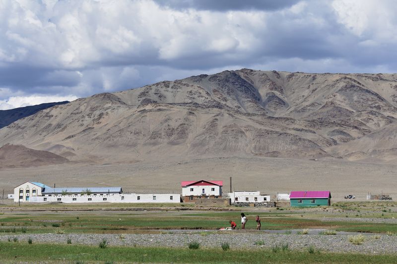 © Avery Norman - Image from the Mongolian Beauty photography project