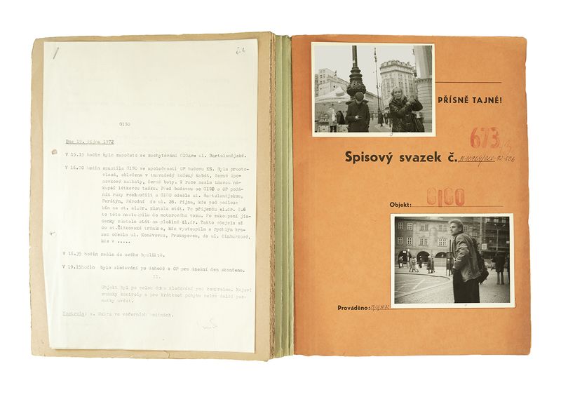 © Paula Gortázar - Untitled, from the series 'Followers', 2020