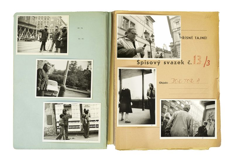 © Paula Gortázar - Untitled, from the series 'Followers', 2020