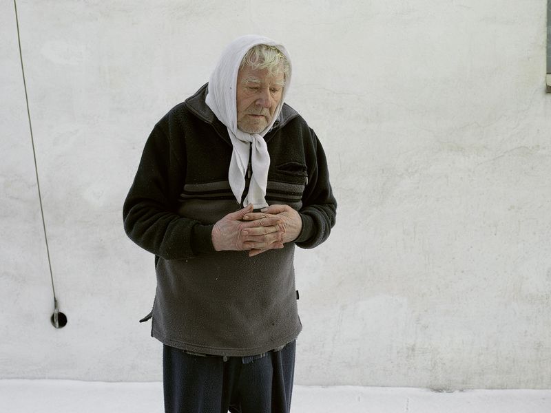 © Tomasz Liboska - This man is about to sell his house. Depopulation of the Upper Silesian cities is a major issue for the entire region.