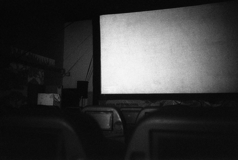 © Andrés Aranguren - Image from the Behind that screen photography project