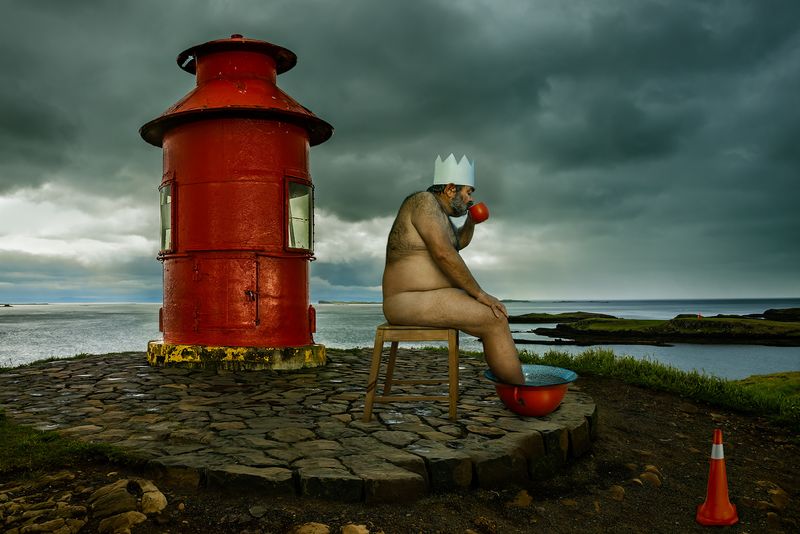 © Dina Bova - Image from the It's a Mad World photography project