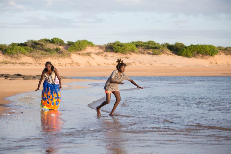 © David Hancock - Image from the Yolngu sign language photography project