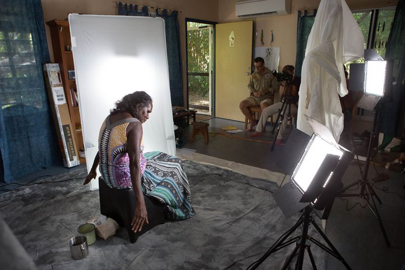 © David Hancock - Image from the Yolngu sign language photography project