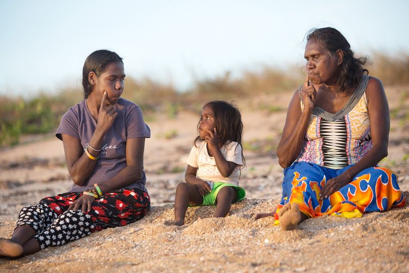 © David Hancock - Image from the Yolngu sign language photography project