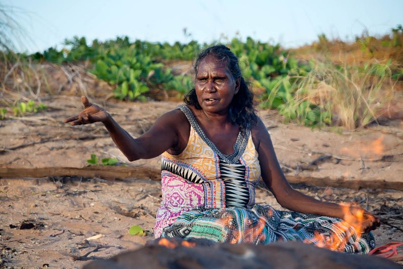 © David Hancock - Image from the Yolngu sign language photography project