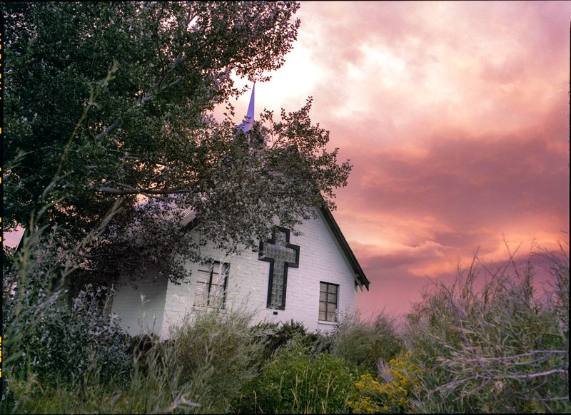 © Jade Sacker - Image from the New Promise Land Inc. photography project