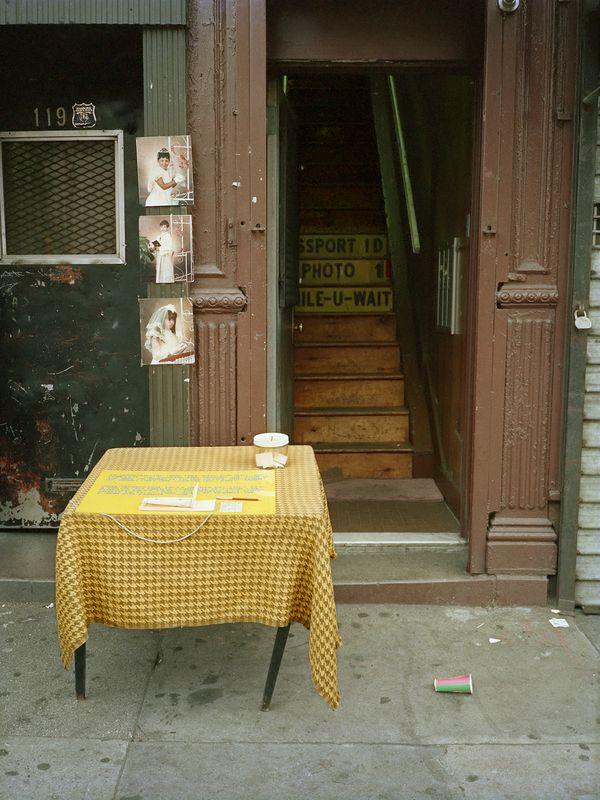 © Tria Giovan - Photo Studio-1988.