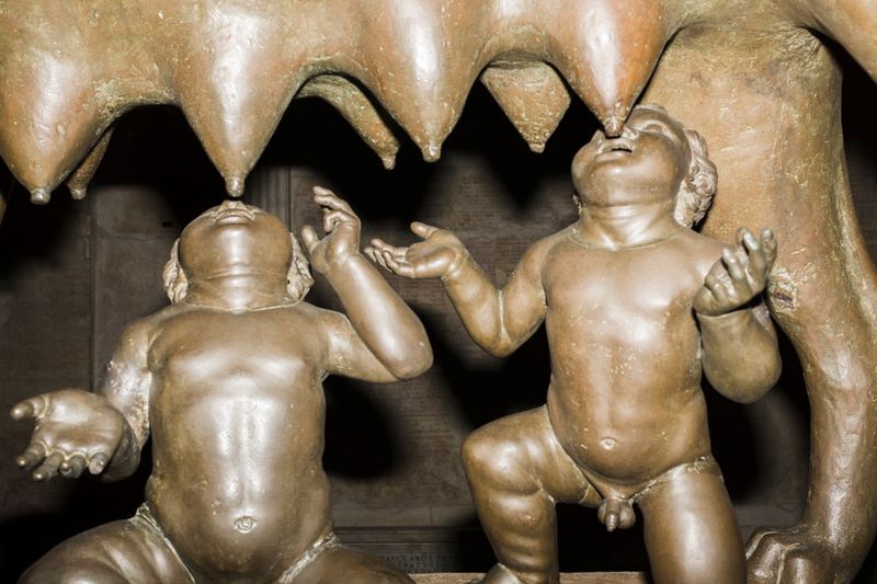 © Santolo Felaco - Image from the CAPUT MUNDI photography project