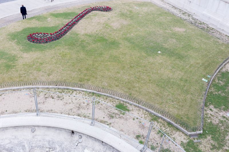 © Santolo Felaco - Image from the CAPUT MUNDI photography project