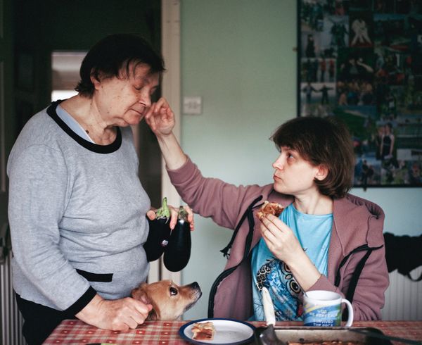 © Frankie Mills - Olena & Paulina Bilokrenytska pictured in their sponsors kitchen in Ivybridge, Devon, January 2023.