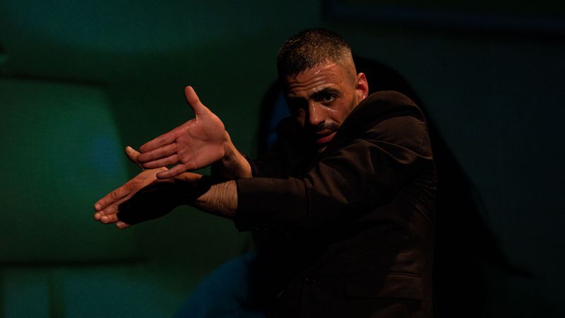 © Carlos Pereyra - Image from the An accidental approach to dance. photography project