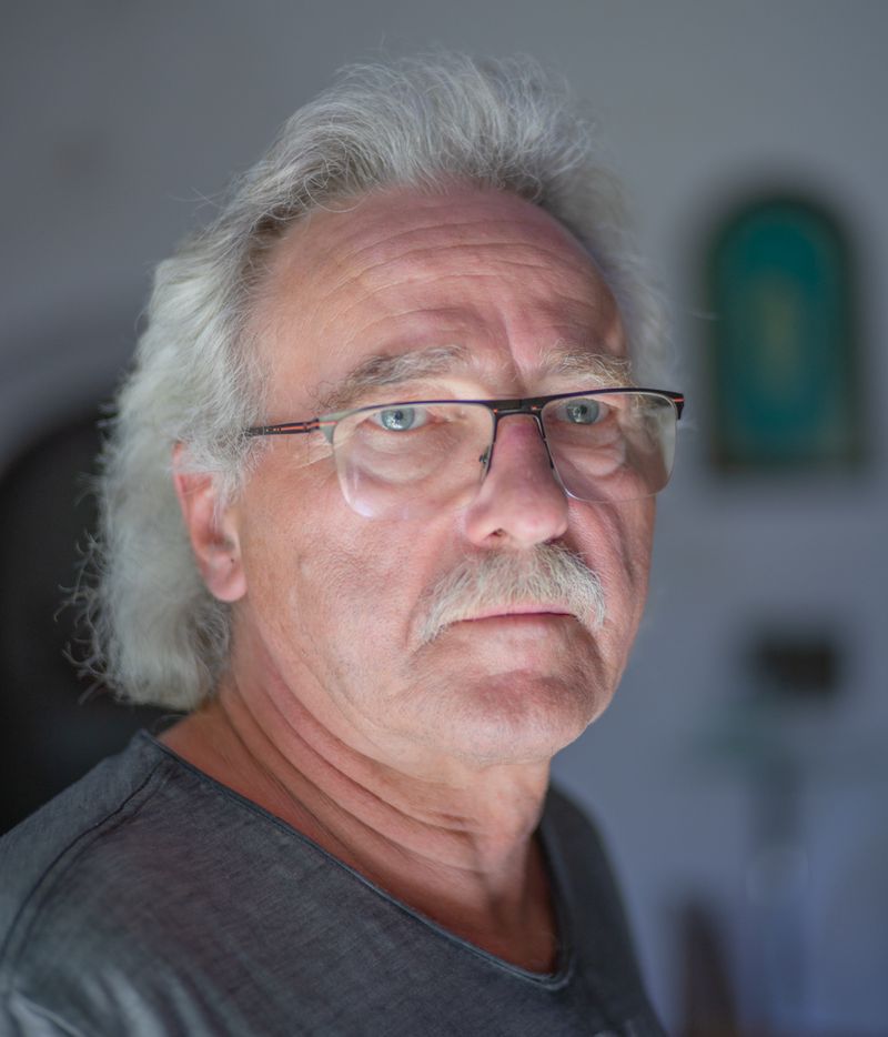 © Yakob-Aziz König - Image from the Of Heroes and Names Lost photography project