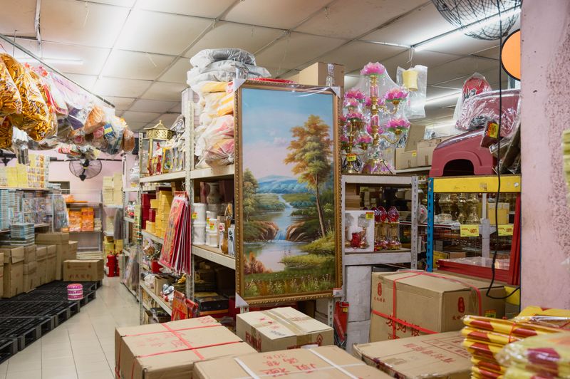 © Yakob-Aziz König - Image from the The Burning of the Mango Leaves photography project