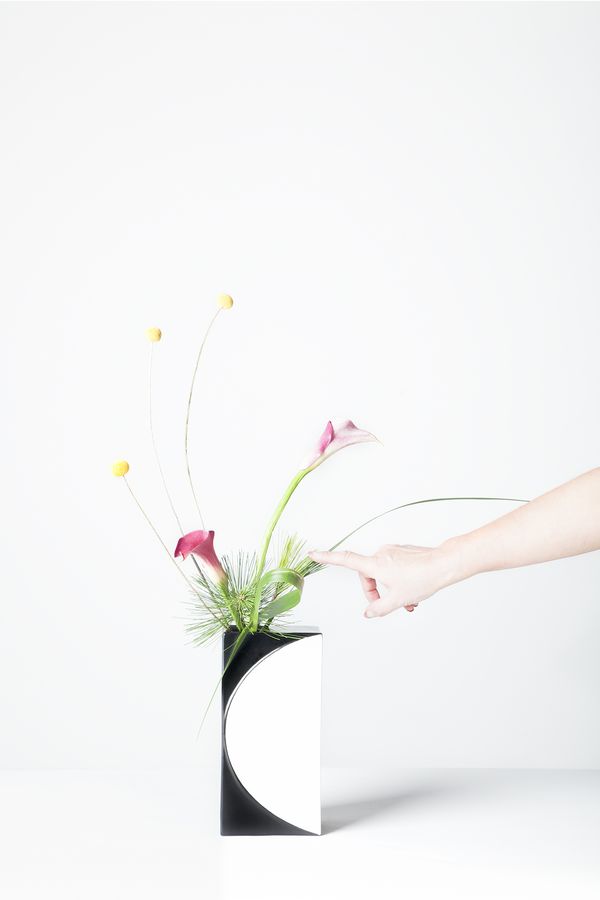 © Monica Takvam - Image from the The Way of Flowers photography project