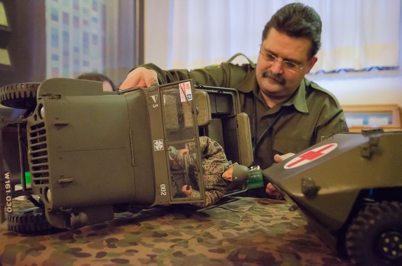 © Robert Rutoed - Modelling Fair