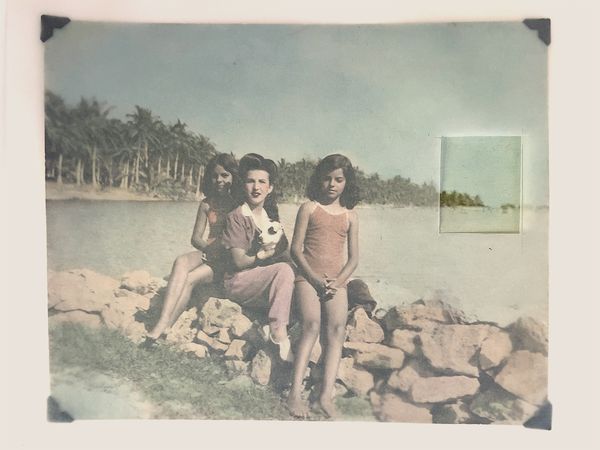 © Vivian Poey - un pedacito de mar 1945 (9x12 inches)
