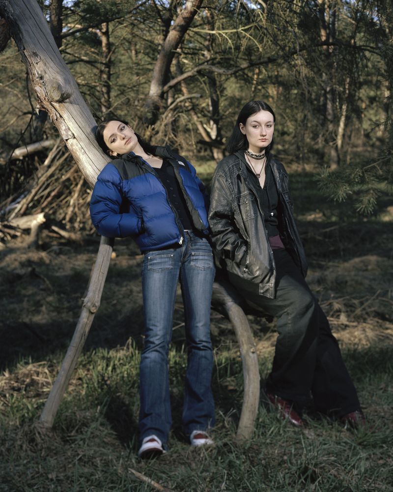 © Ania Sudbin - Image from the Under trees photography project