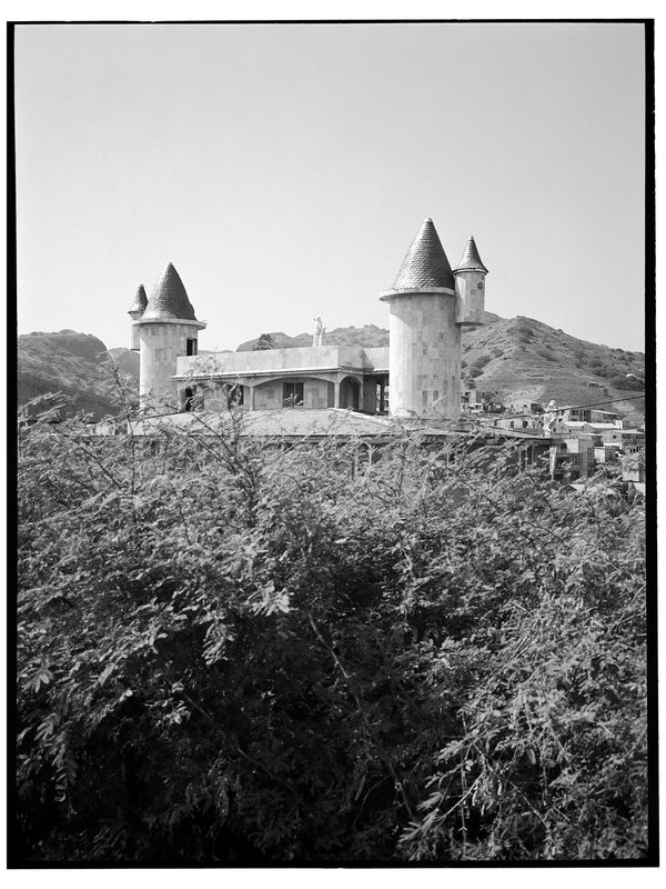 © Maria Beatriz de Vilhena - Image from the One dark night, Lazarus disappeared photography project