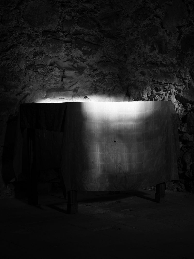 © Maria Beatriz de Vilhena - Image from the One dark night, Lazarus disappeared photography project