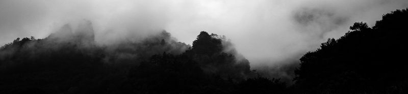 © Zekai Liao - Image from the Between Mountain photography project