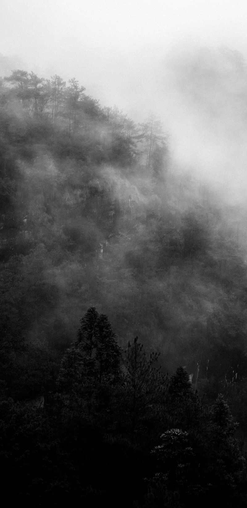© Zekai Liao - Image from the Between Mountain photography project