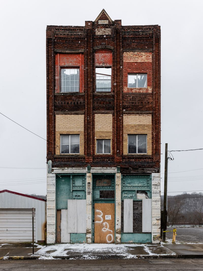 © Matthew Ludak - Image from the Nothing Gold Can Stay photography project