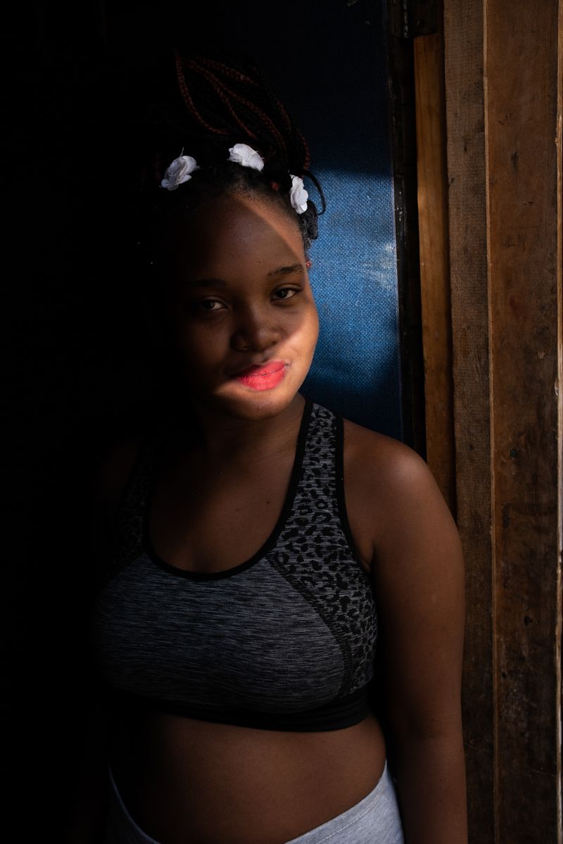 © Ana Vallejo - Marisol, 16 years old, was displaced with her family from the Pacific Coast.