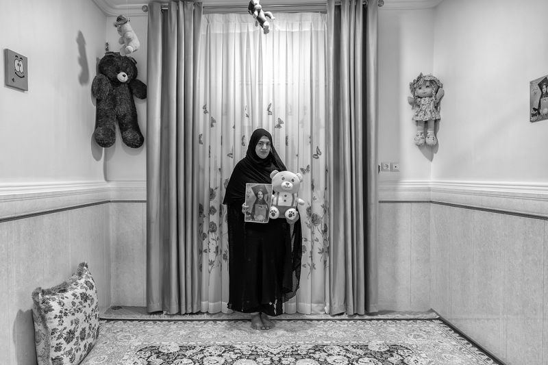 © Zohreh Saberi - Image from the Hawking the Dreams photography project