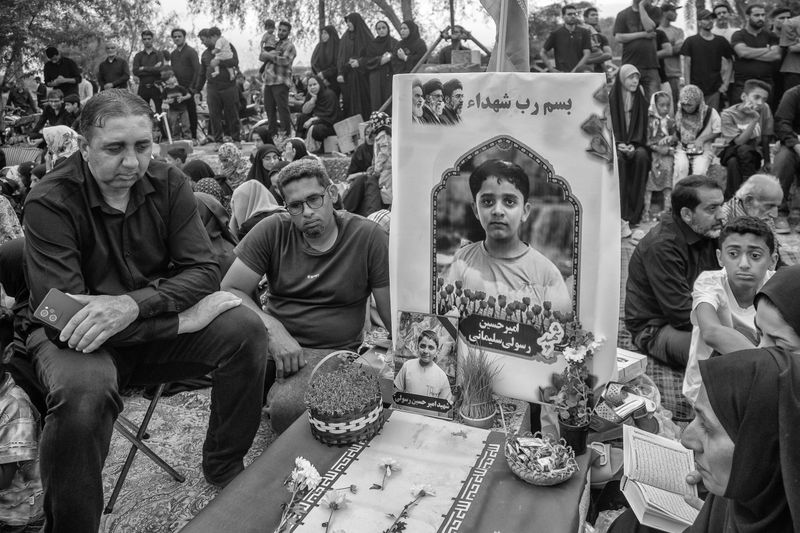 © Zohreh Saberi - Image from the Hawking the Dreams photography project