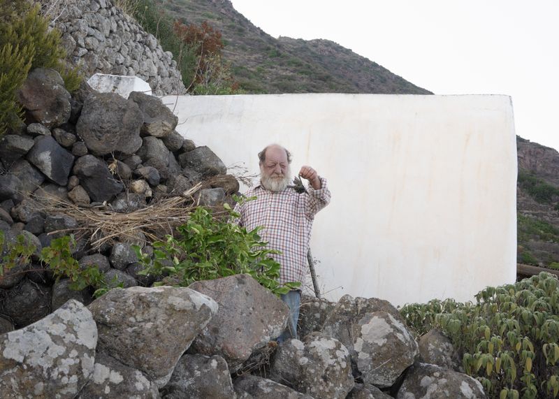 © Angela Ferrotti - Image from the Until the Sun and Moon go down photography project