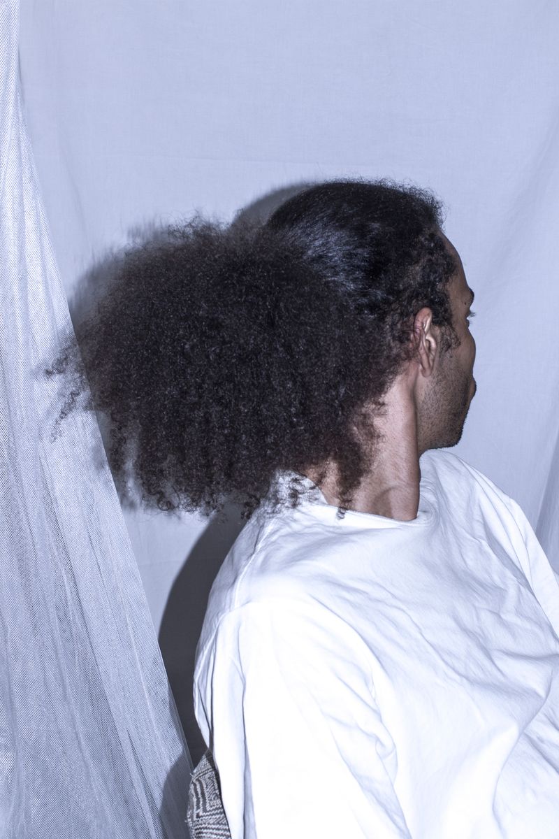 © Eva Casanueva - Image from the Intento de Brillar (Attempting to shine) photography project