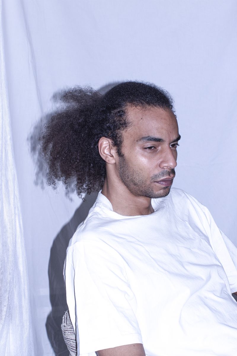 © Eva Casanueva - Image from the Intento de Brillar (Attempting to shine) photography project