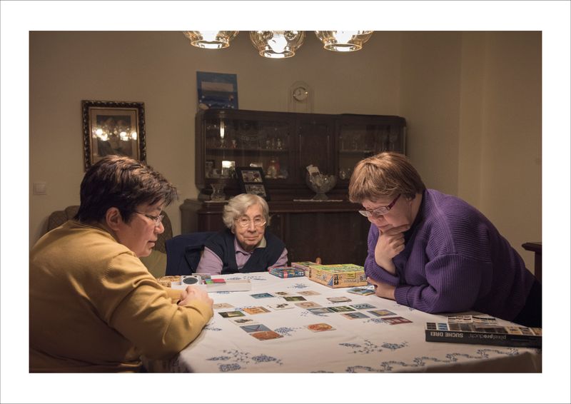 © Stefanie Silber - Image from the Eternal Nestling photography project