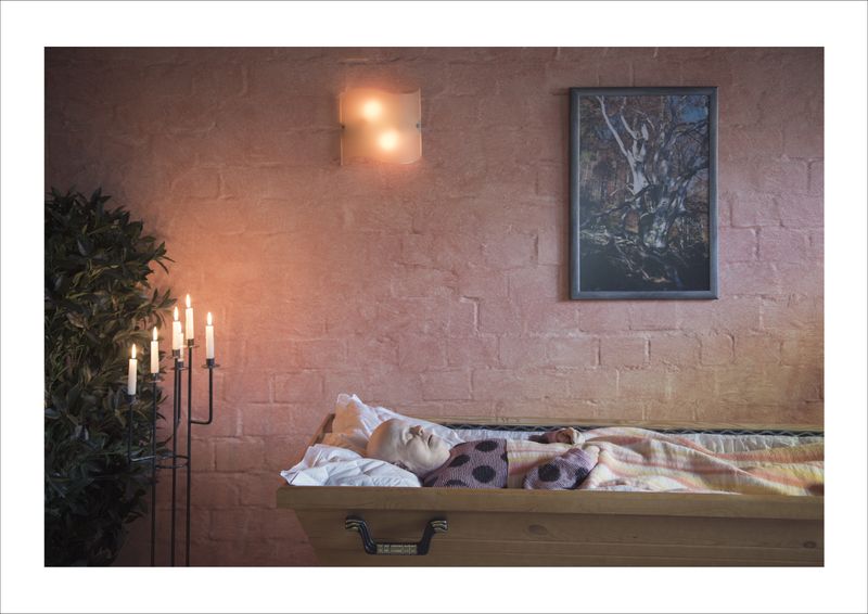 © Stefanie Silber - Rosi E. at the leave-taking two days after her death in february 2019. (2019)