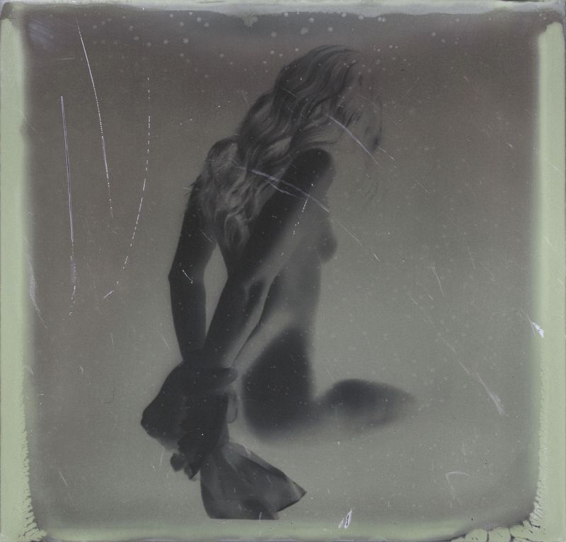 © Marjolaine VUARNESSON - Image from the Apparitions photography project